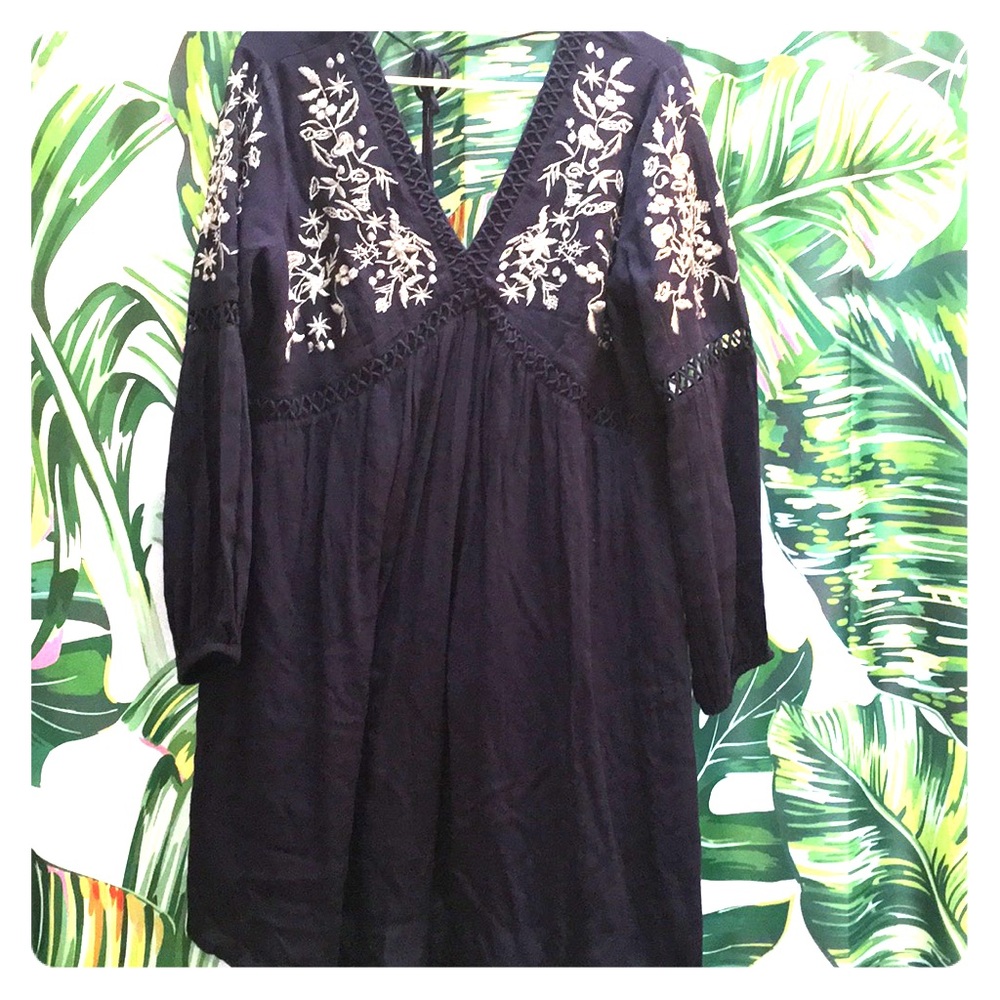 Francesca’s Navy / Silver Boho Dress NWT